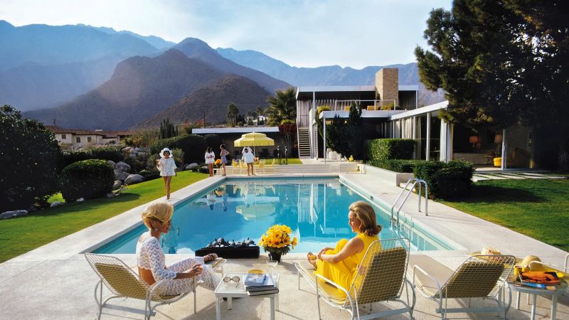 A gathering of Palm Springs socialites enjoying the good life at the Kaufman house